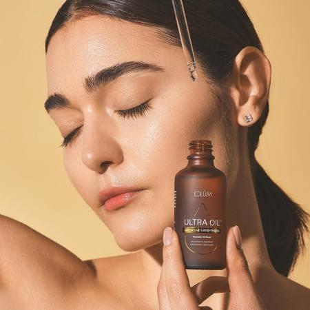 ULTRA OIL™ – Amestec de Uleiuri Vegetale cu acțiune antioxidantă și iluminatoare 50 ml